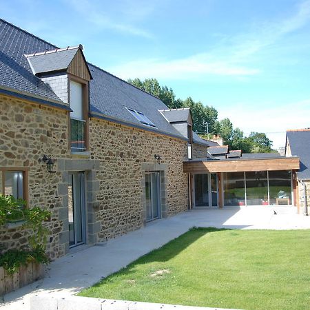 فندق La Ferme Du Chauchix لومبال المظهر الخارجي الصورة